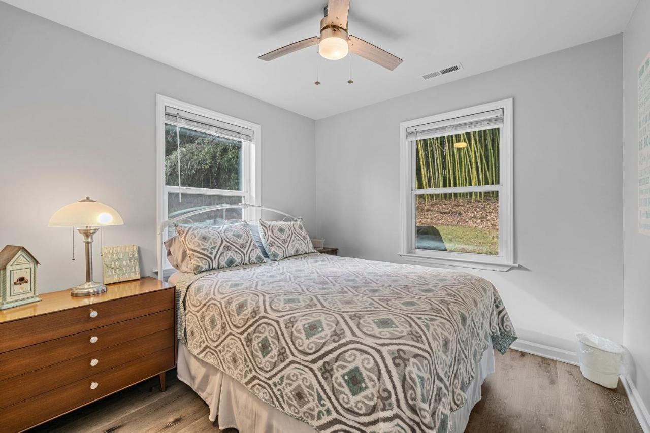 The Bamboo Bungalow Hendersonville Exterior photo