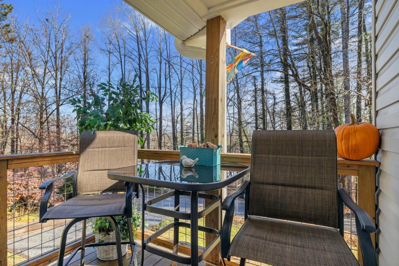 The Bamboo Bungalow Hendersonville Exterior photo